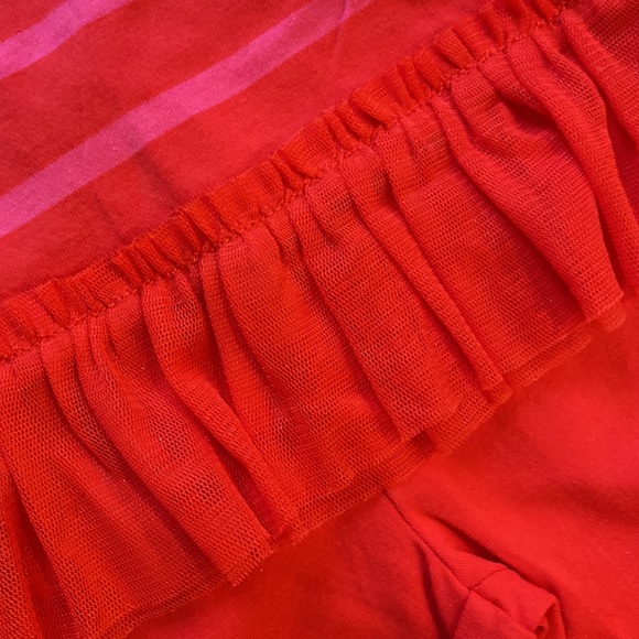 2-Pces set new with tags 18-24 red - Picture 3 of 6